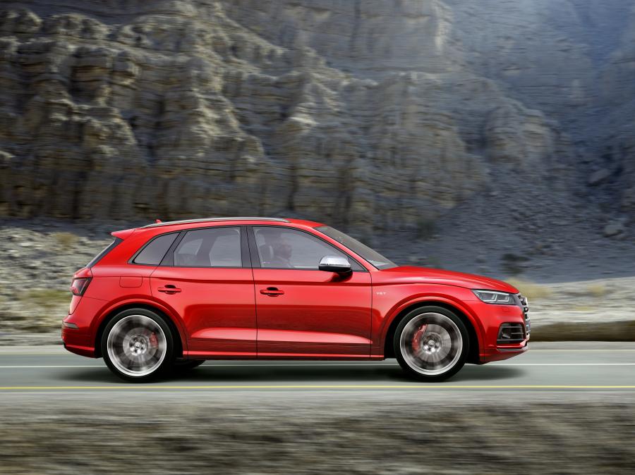  Audi SQ5 3.0 TFSI 2017 года  (WW) (фото 7 из 48)